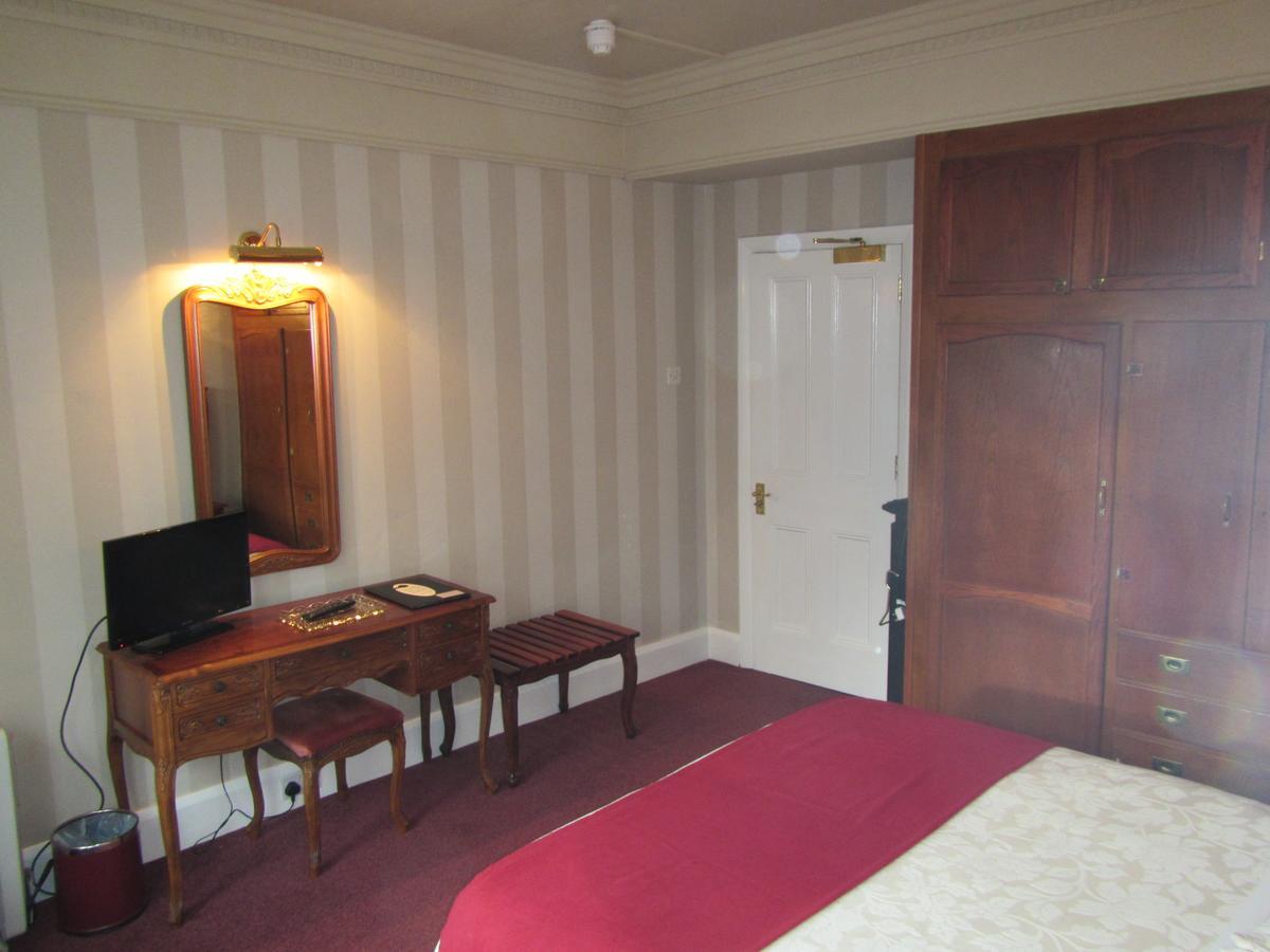 Ellerslie House Hotel แฟร์อัม ภายนอก รูปภาพ