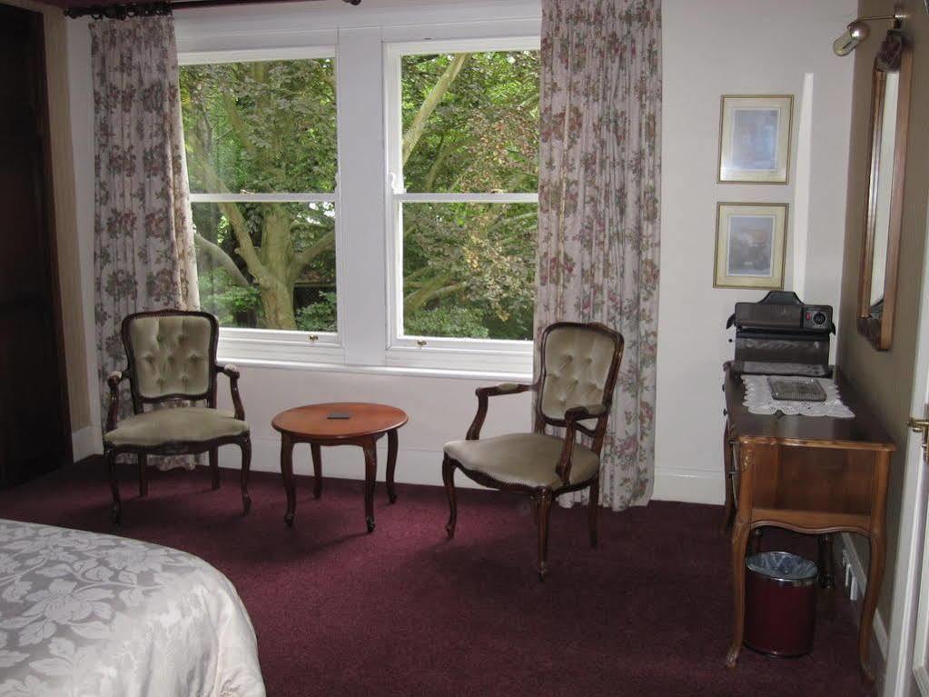 Ellerslie House Hotel แฟร์อัม ภายนอก รูปภาพ